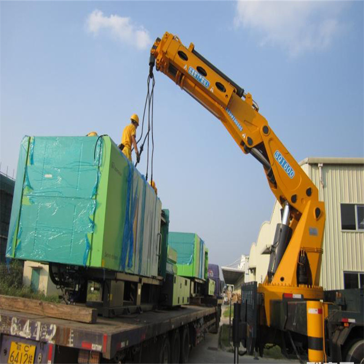 巴南吊车出租的安全防范常识